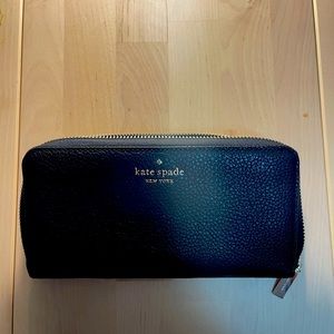 Kate Spade Zip-Around Continental Wallet - Black